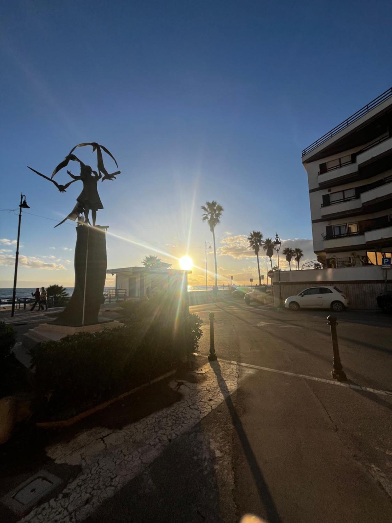 La Piazzetta Anzio Hotell Exteriör bild